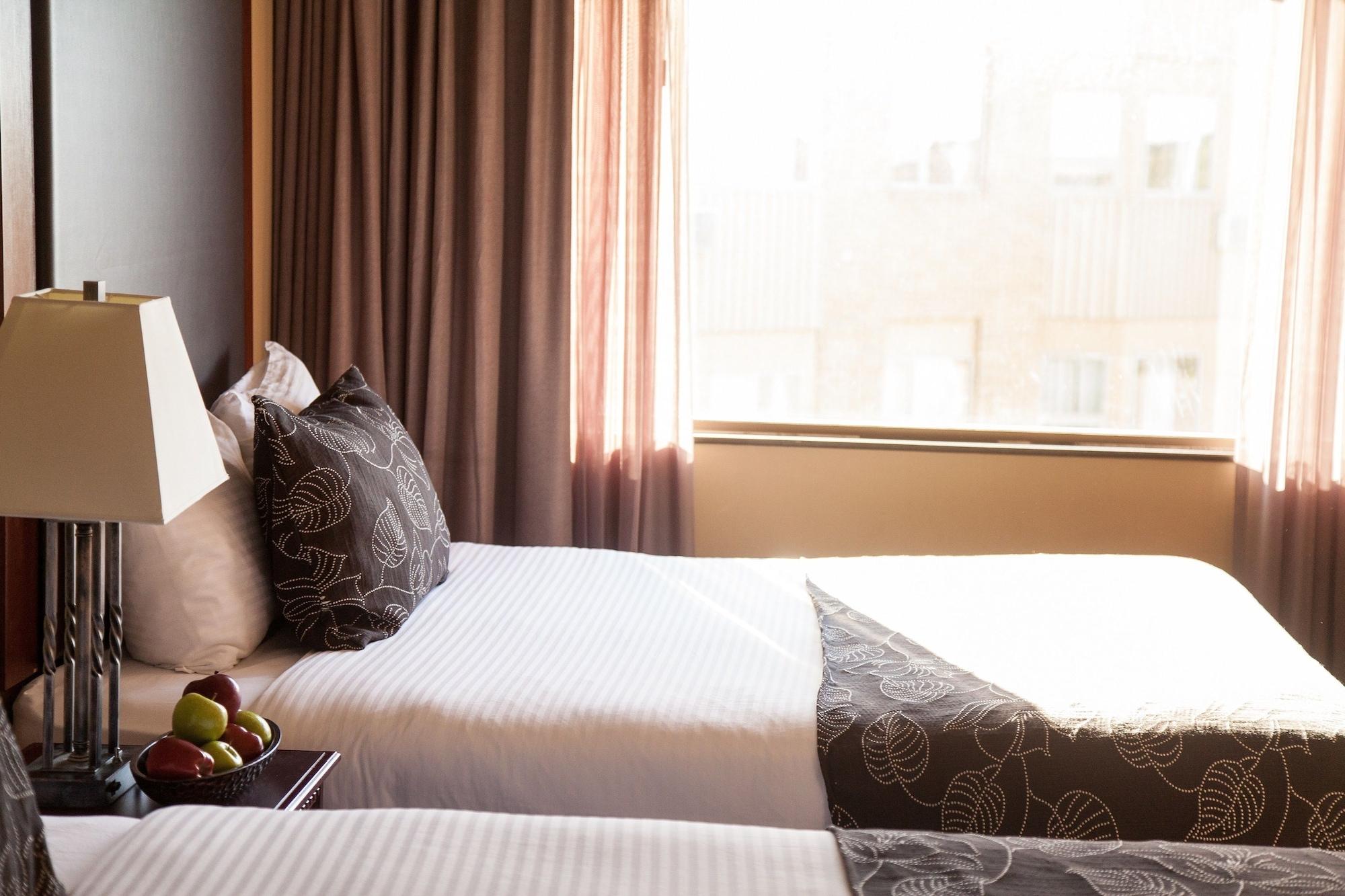 Medicine Hat Lodge, Trademark Collection By Wyndham Bagian luar foto
