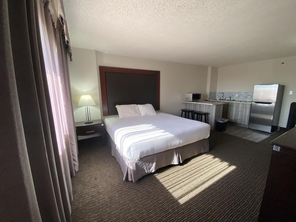Medicine Hat Lodge, Trademark Collection By Wyndham Bagian luar foto