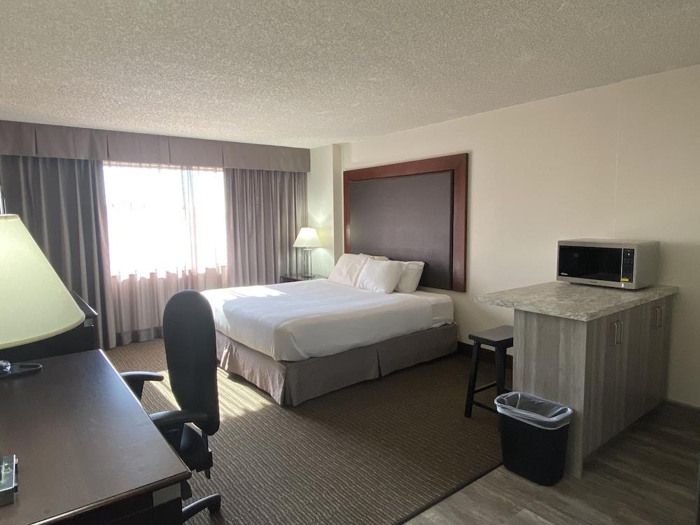 Medicine Hat Lodge, Trademark Collection By Wyndham Bagian luar foto